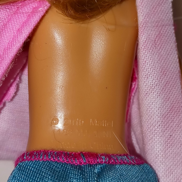 5 Barbie dolls 2009, 2010 & 2015 - Picture 10 of 16